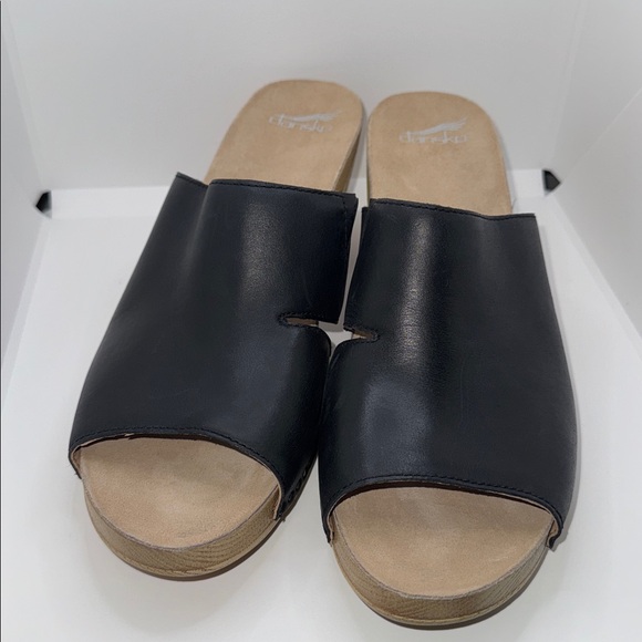Dansko Tandi Block Heel Sandals Peep Toe Black Leather Women’s EU 42 US 11.5-12 - Picture 3 of 13